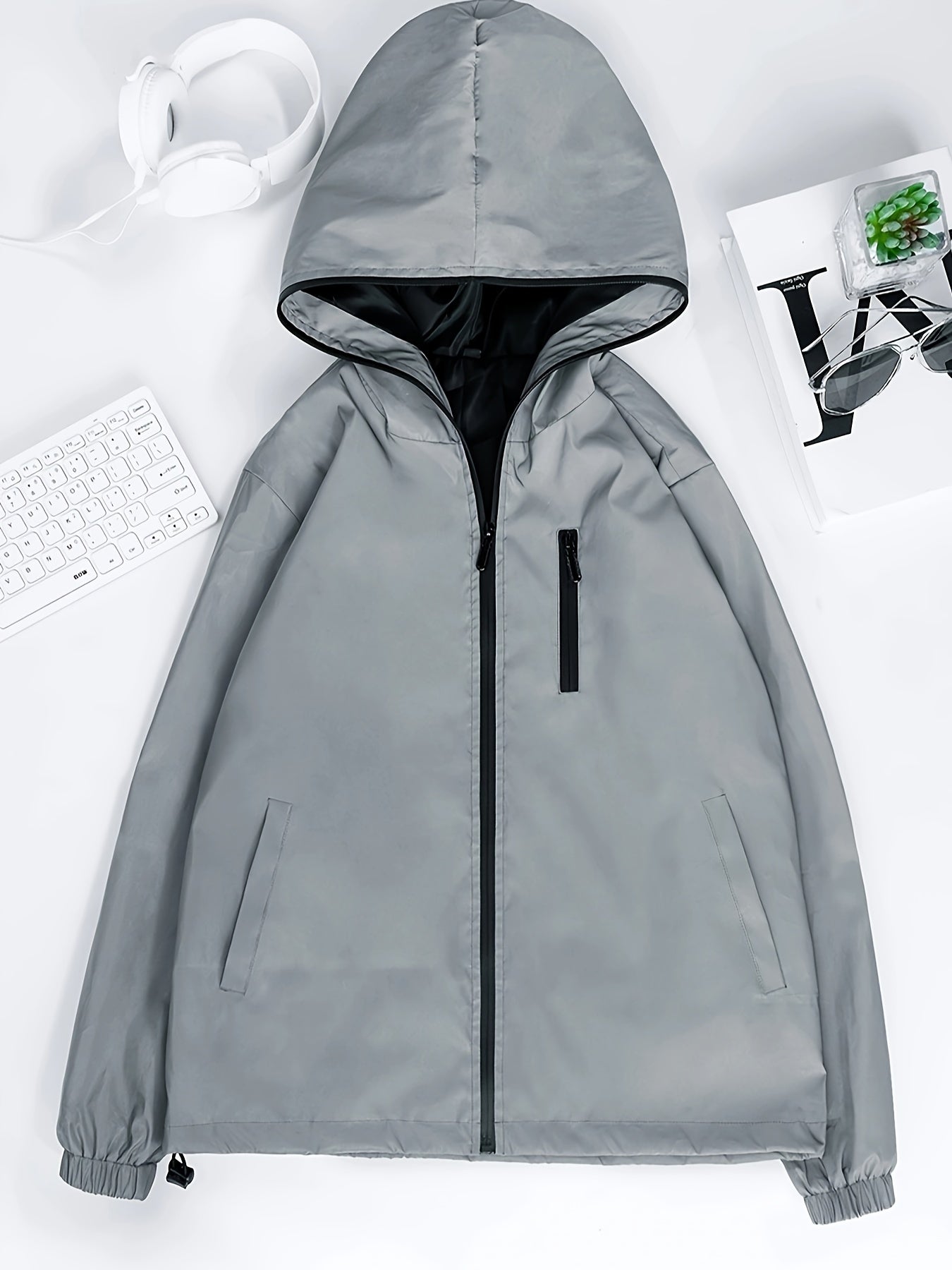 Men's Reflective Hooded Windbreaker Jacket - Casual, Lightweight Coat for Nighttime Running, Spring/Fall Outdoor Wear